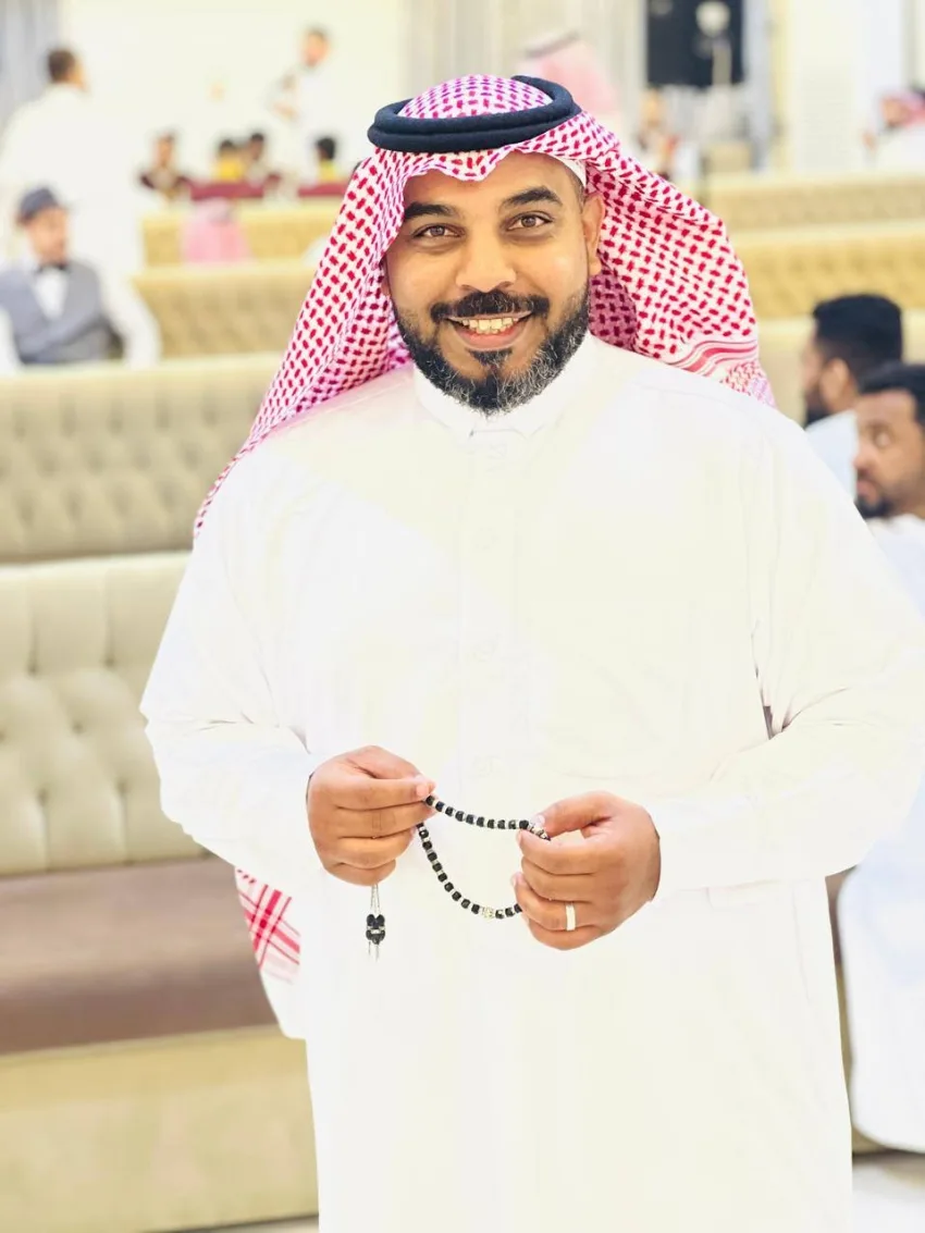 إيلاف تجلب السعادة إلى دار محمد العثمان