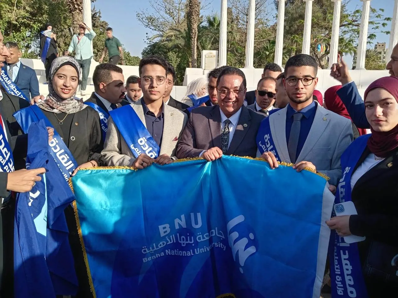 طلاب جامعة بنها الأهلية يشاركون في الملتقى النقاشي لتعزيز الوعي في معهد إعداد القادة بحلوان.