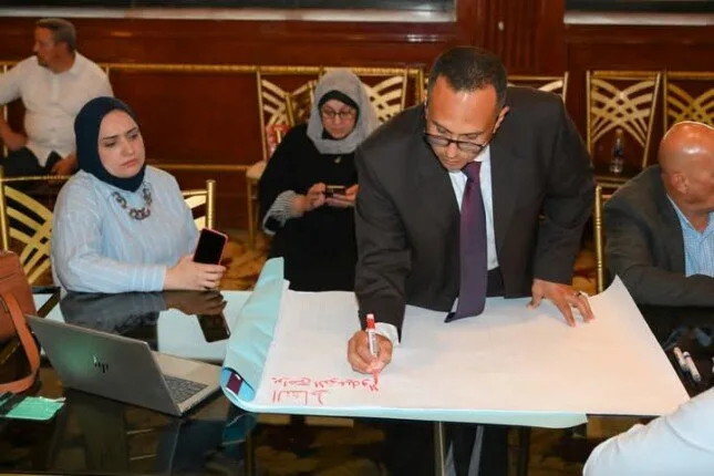 «الزراعة» تنظم ورشة عمل لدعم التحول الذكي نحو المناخ في مجال الثروة الحيوانية بمحافظة البحيرة «الزراعة» تنظم ورشة عمل لدعم التحول الذكي نحو المناخ في مجال الثروة الحيوانية بمحافظة البحيرة