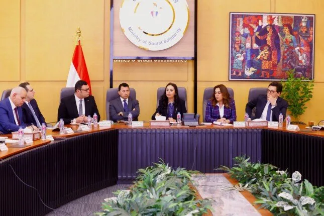 وزيرة التضامن: يوجد لدينا 16,560 حضانة في جميع أنحاء البلاد وزيرة التضامن: يوجد لدينا 16,560 حضانة في جميع أنحاء البلاد