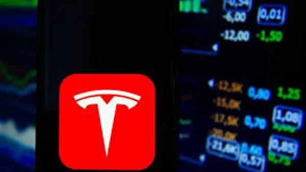 تسلا تعيد بدء شحن الأجزاء الصينية لـ Cybercab وتستأنف الإنتاج بشكل شبه كامل في الولايات المتحدة