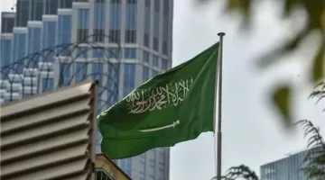 تفاصيل بدء التسجيل للحصول على التقاعد المبكر للمعلمين 1447: الشروط والإجراءات