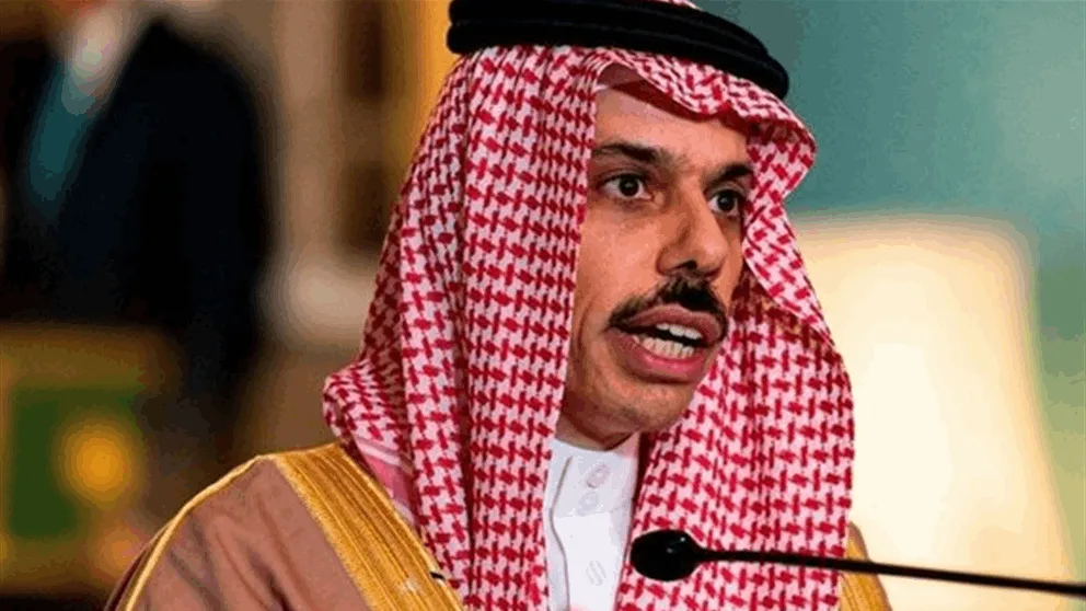 في قمة الرياض.. السعودية تتيح الفرصة لسوريا وتضع حداً للصراع في غزة في قمة الرياض.. السعودية تتيح الفرصة لسوريا وتضع حداً للصراع في غزة