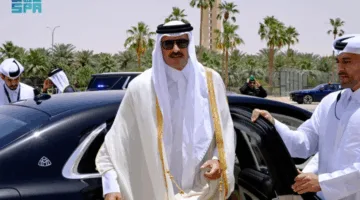 أمير قطر يغادر العاصمة السعودية