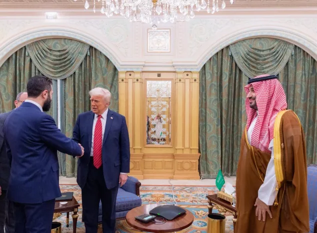 السعودية والرابط: توقعات ليلى عبد اللطيف تتحقق مجددًا في لقاء ترامب والشرع السعودية والرابط: توقعات ليلى عبد اللطيف تتحقق مجددًا في لقاء ترامب والشرع