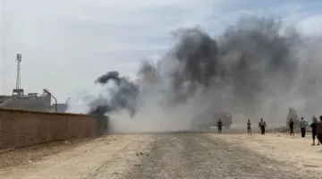 حريق يندلع في مصنع الهدرجة بسوهاج ويُدمر نفايات التصنيع | صور
