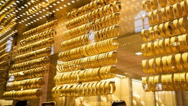 آي صاغة: تغييرات بارزة في أسعار الذهب محلياً وعالمياً مع انتظار بيانات الفيدرالي آي صاغة: تغييرات بارزة في أسعار الذهب محلياً وعالمياً مع انتظار بيانات الفيدرالي