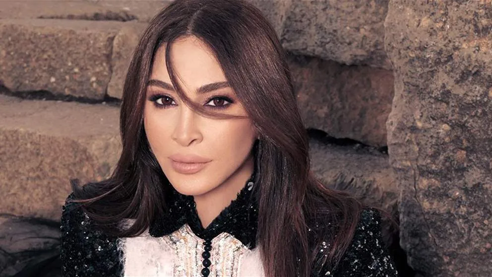 إليسا تُعبر عن حزنها لرحيل نهاد الشامي بكلمات مؤثرة: صليلنا وصلي للبنان
