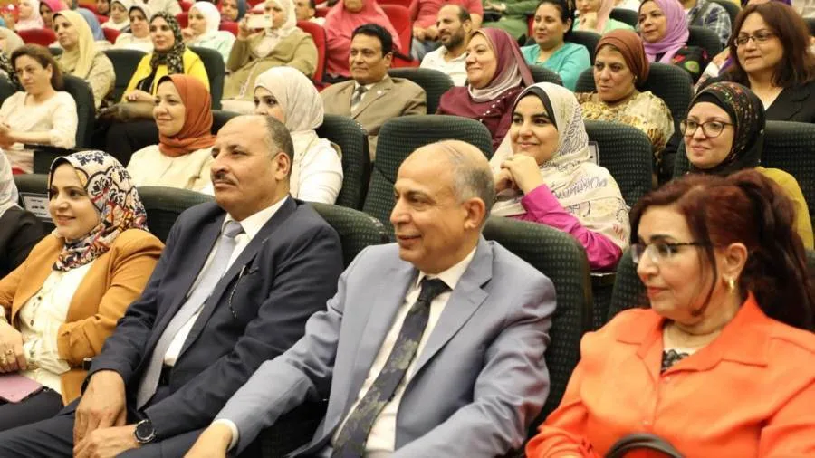 محافظ المنيا يطلق مشروعًا مجتمعيًا لزيادة الوعي وحماية الشباب من العنف والتعدي.
