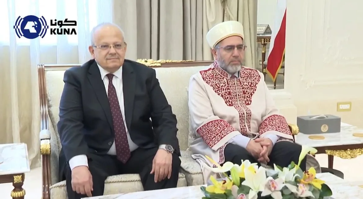 د. الخشت يشارك في اجتماع ولي عهد الكويت مع وفد من المنظمة الإسلامية للعلوم الطبية