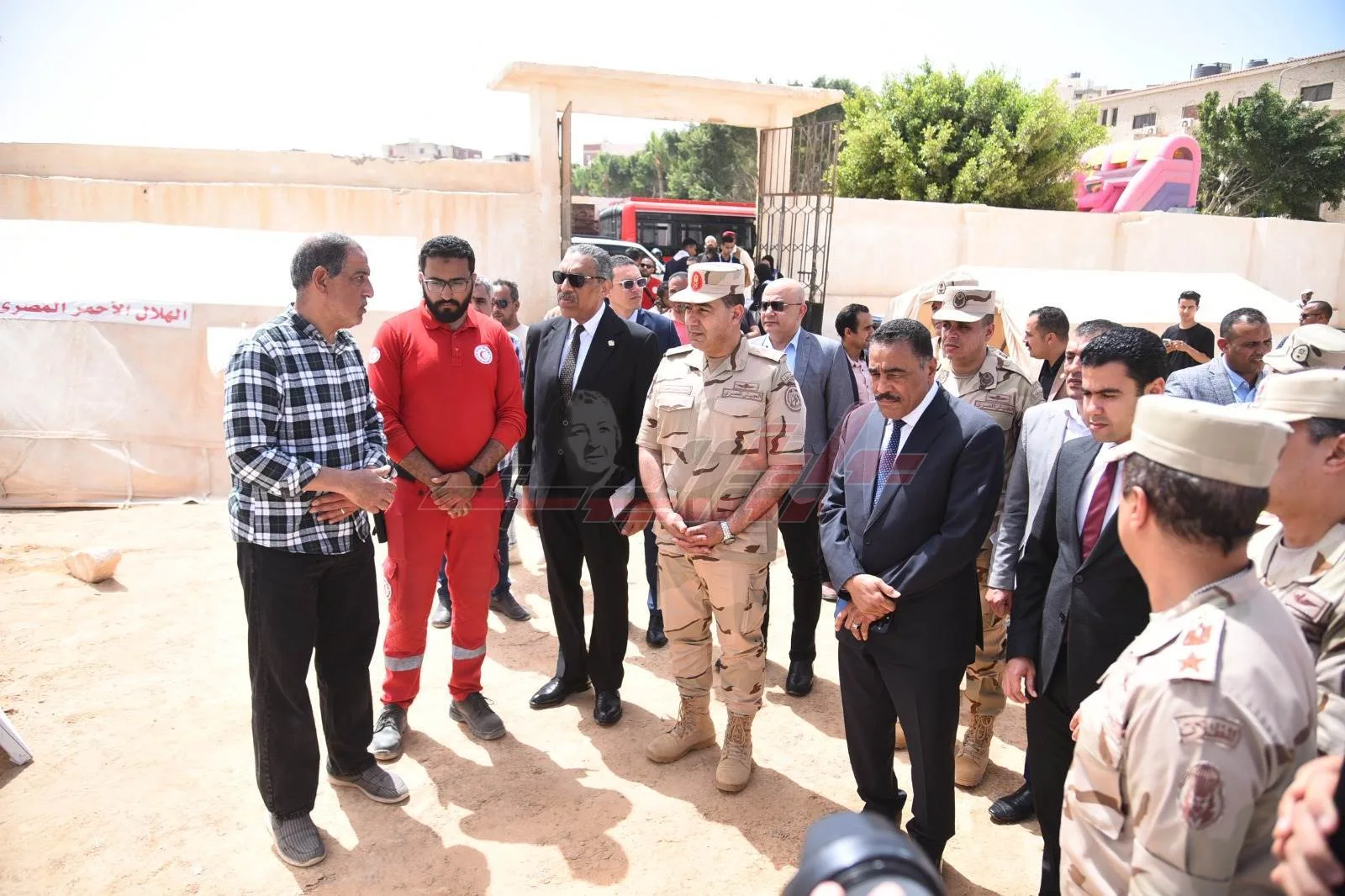 محافظ مطروح يشارك في التمرين العملي المشترك للتصدي للأزمات والكوارث في المحافظة