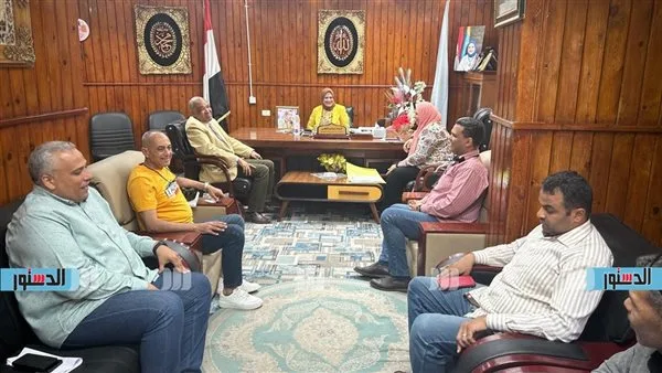 وكيل “تعليم مطروح” يستعرض التحضيرات الأخيرة لإطلاق امتحانات الفصل الدراسي الثاني