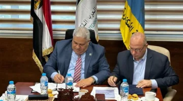 جامعة برج العرب التكنولوجية وصندوق دعم صناعة الغزل والنسيج يبرمان اتفاقية تعاون