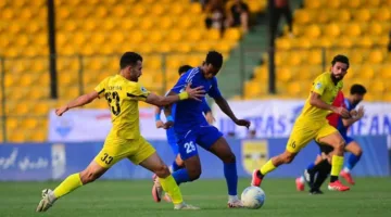 بوجود مدرب المنتخب العراقي.. نتيجة التعادل تسيطر على مباراة الكرخ والميناء في نجوم العراق.