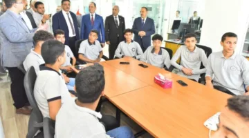 محافظ أسيوط يشارك في أنشطة البرامج التدريبية المتخصصة لتأهيل خريجي الشباب للوظائف الرقمية