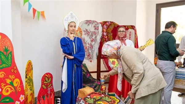 اليوم الثقافي الروسي في جامعة الملك سلمان الدولية.
يمكن إعادة صياغته كالتالي:
“الفعالية الثقافية الروسية في جامعة الملك سلمان الدولية.”
