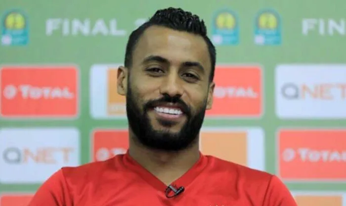 حسام عاشور: مكالمة الخطيب كافية.. وسأعود إلى النادي الأهلي قريبًا. حسام عاشور: مكالمة الخطيب كافية.. وسأعود إلى النادي الأهلي قريبًا.