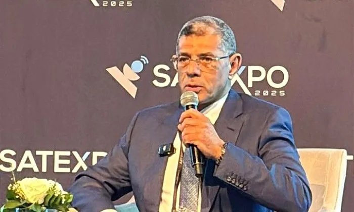 تقديم إنجازات وكالة الفضاء المصرية في مؤتمر سات إكسبو 2025 بدبي