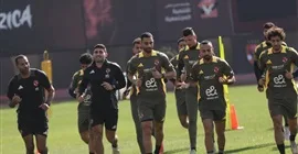 بيراميدز يكشف عن مفاجأة بشأن التعاقد مع لاعب الأهلي المميز