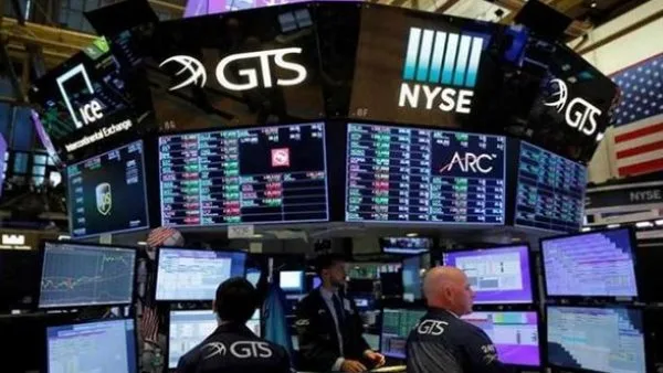 ستاندرد آند بورز ينهي جلسة التداول بزيادة طفيفة مع ترقب بيانات اقتصادية قادمة
