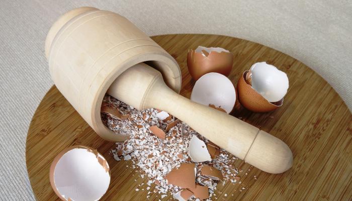 رؤية البيض في المنام للعزباء