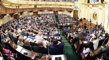 حقوق العمال أولا.. قانون العمل 2025.. نهاية للفصل التعسفي واستمارة 6.