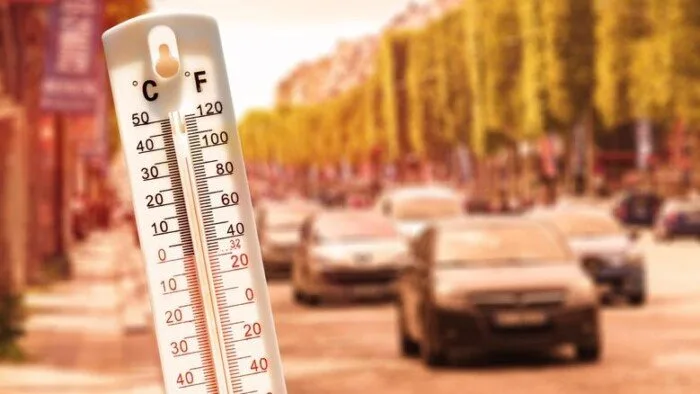 رياح قوية تثير الرمال والغبار.. كيف سيكون الطقس اليوم الخميس؟