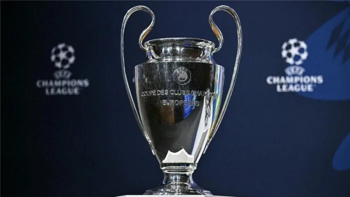 أندية الدوري الإنجليزي الكبرى تسعى لضمان التأهل لدوري الأبطال