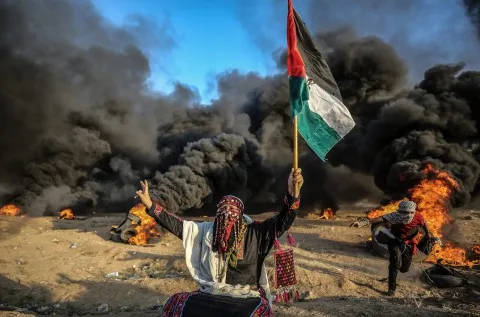 مسؤول فلسطيني: مجتمعنا يمر بأزمة جديدة في غزة والضفة والهدف هو تهجيره.