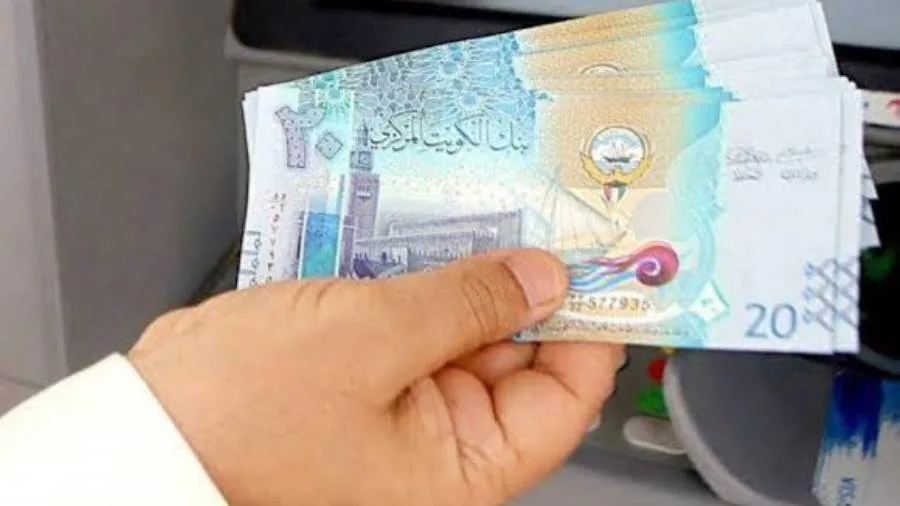 عاجل | سعر الدينار الكويتي مقابل الجنيه المصري بتاريخ 15 مايو 2025 عاجل | سعر الدينار الكويتي مقابل الجنيه المصري بتاريخ 15 مايو 2025