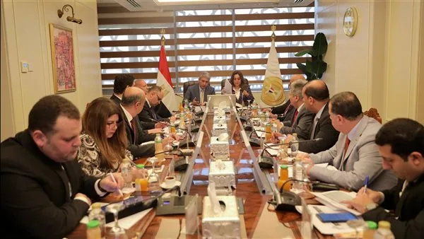 وزير السياحة: نساند فرص الاستثمار في القطاع السياحي لاستيعاب العدد المستهدف من السياح في السنوات القادمة