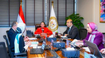 وزيرة البيئة تناقش مع “المقاولون العرب” توسيع تجربة إعادة تدوير نفايات البناء والأخشاب