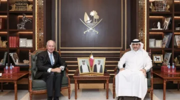 محافظ البنك المركزي القطري يلتقي برئيس مجلس إدارة شركة بلاكستون
