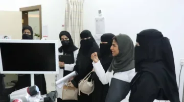 طلاب “الأمان الأسري” يقومون بزيارة مركز الخدمات الصحية الشرعية في الرياض