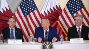 ترامب: يجب على إيران أن تعبر عن شكرها للشيخ تميم، فقد يرغب البعض في توجيه ضربة قوية لها بخلاف قطر.