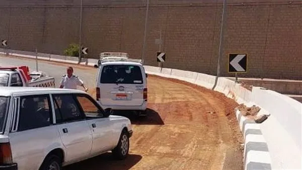 إعادة فتح محور خزان أسوان البديل لحركة المرور بعد استكمال أعمال الصيانة إعادة فتح محور خزان أسوان البديل لحركة المرور بعد استكمال أعمال الصيانة