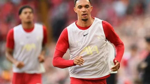 طلب مميز من ريال مدريد إلى ليفربول بخصوص أرنولد