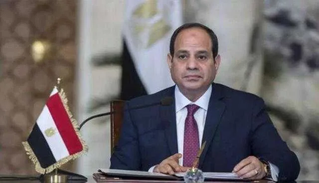 قرار جمهوري بالموافقة على مشاركة مصر في زيادة رأسمال بنك التنمية الأفريقي بمبلغ 7.4 مليارات دولار