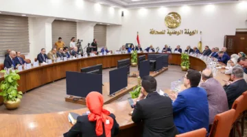 وزير قطاع الأعمال يقدم استراتيجية تطوير الشركات في ندوة بالهيئة الوطنية للصحافة