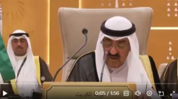 جدل إثر تراجع أمير الكويت عن وصفه لـ “أنصار الله” بعد تنبيه من بن سلمان (فيديو)