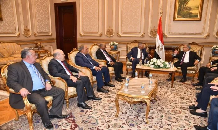 محافظ أسوان يعرض أمام لجنة الإدارة المحلية في النواب استراتيجيات إنهاء المشاريع وتعزيز مستوى المعيشة محافظ أسوان يعرض أمام لجنة الإدارة المحلية في النواب استراتيجيات إنهاء المشاريع وتعزيز مستوى المعيشة