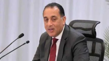 مدبولي يزور منجم السكرى للذهب في منطقة مرسى علم بالصحراء الشرقية.