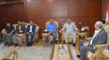 محافظ الغربية يلتقي مستشار وزير التنمية المحلية لبحث ملاحظات تشغيل مجزر شوني ويؤكد على ضرورة معالجتها بسرعة.
