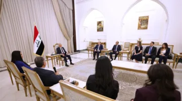 رشيد: القمة العربية ستصدر قرارات حول القضايا الحيوية.