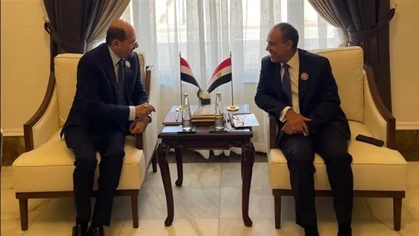 استعدادًا للقمة العربية.. وزير الخارجية يجتمع مع نظيره اليمني