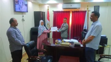 رئيس مدينة البياضية يكرم الموظف المتميز لشهر مايو 2025 في الأقصر
