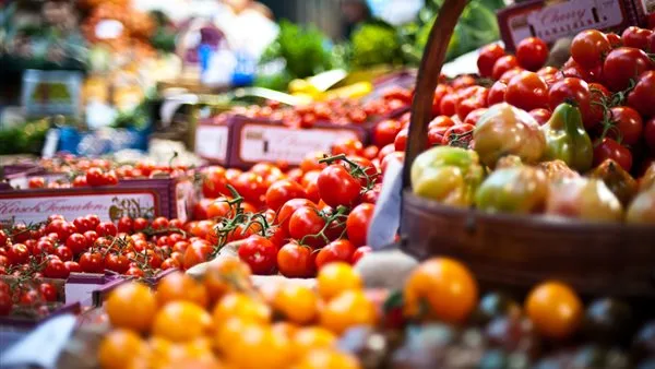 أسعار الخضروات والفواكه بتاريخ الجمعة 16 مايو 2025 أسعار الخضروات والفواكه بتاريخ الجمعة 16 مايو 2025