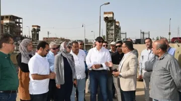 وزير الموارد المائية يتفقد حالة الري والأعمال التطهيرية في الترع بمحافظتي القليوبية والشرقية