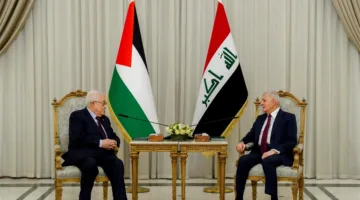 رئيس الجمهورية يلتقي بالرئيس الفلسطيني: قمة بغداد تعزز دعم القضية الفلسطينية.