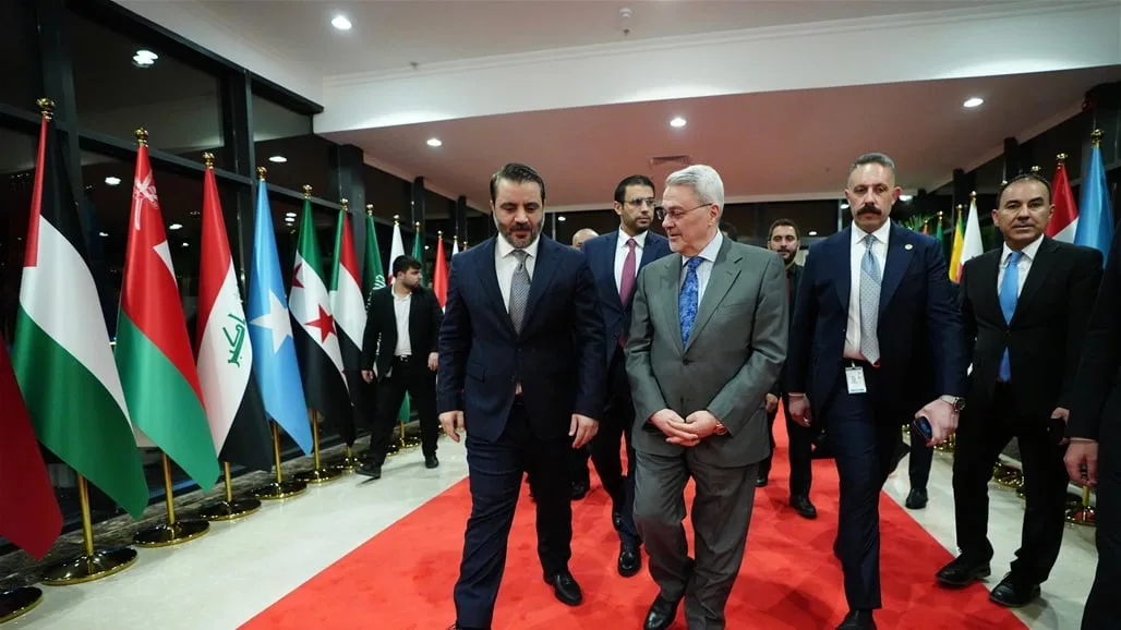 وزير الخارجية السوري يتوجه إلى بغداد لحضور القمة العربية وزير الخارجية السوري يتوجه إلى بغداد لحضور القمة العربية